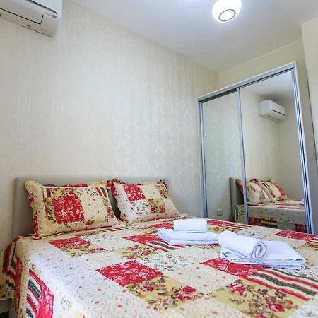 De Lux Apartments Petrovac Eksteriør billede
